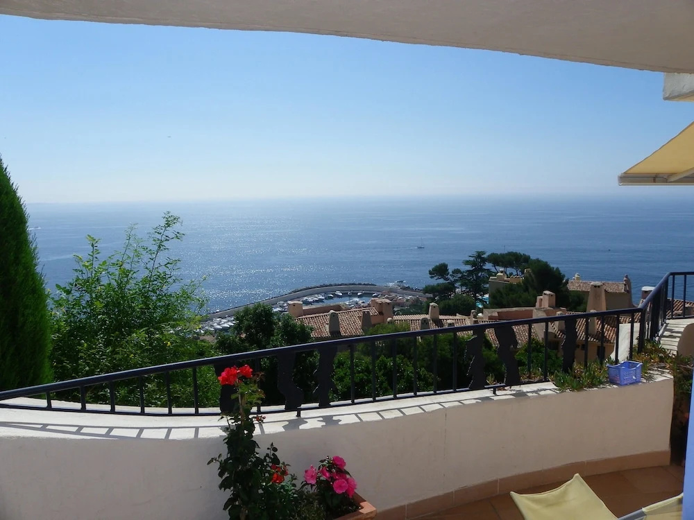 Agence la Galère - Appartement Darwin 2