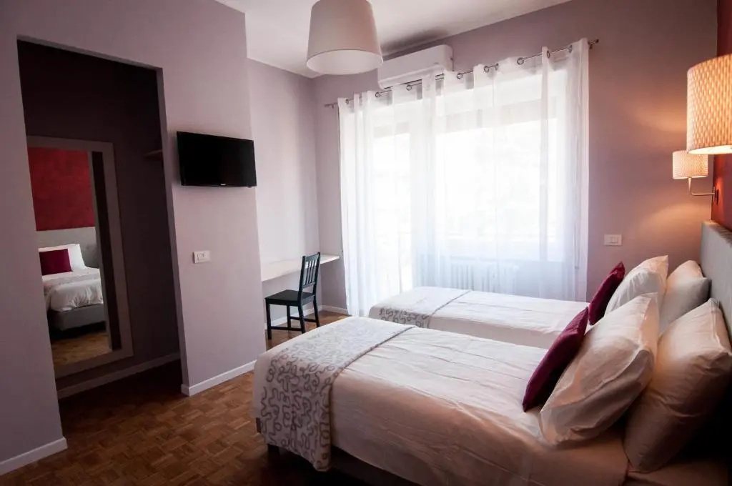 Hotel photo 2