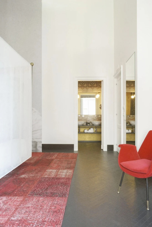 Standard room with balcony and with city view