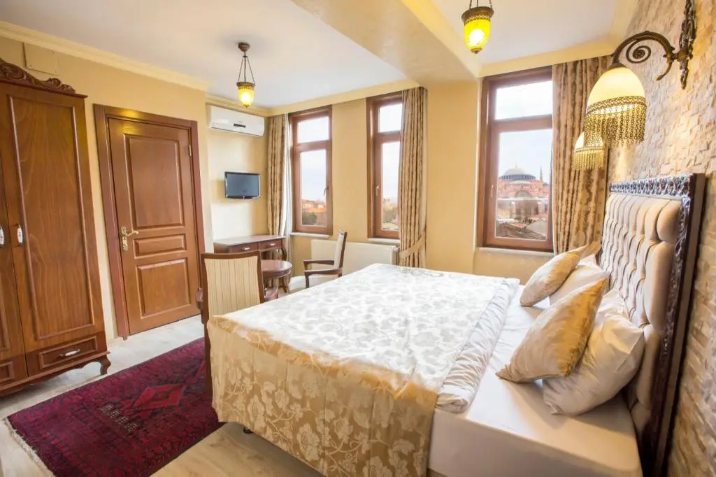 Superior room