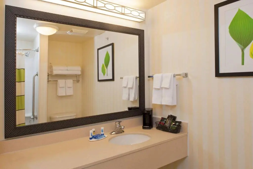 Fairfield Inn and Suites by Marriott Muskegon Norton Shores - Chambres
