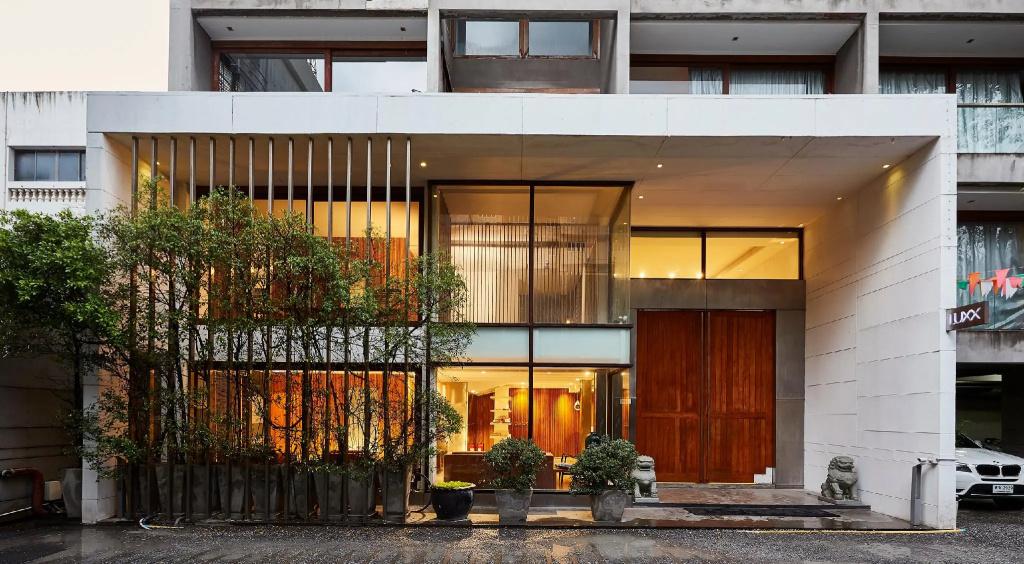 LUXX Langsuan Hotel — фото
