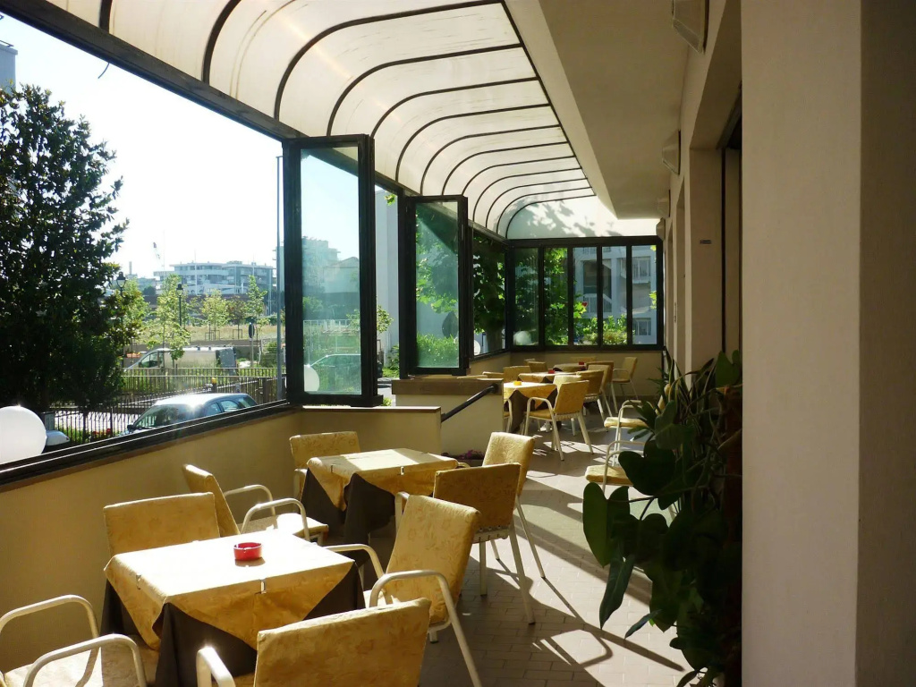 Hotel photo 7