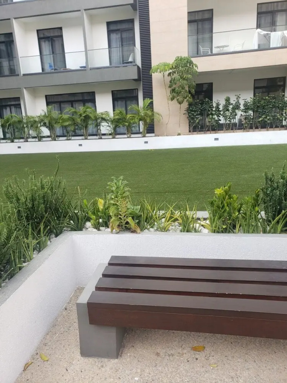EBS LEGENDSTwo bedroom duplex