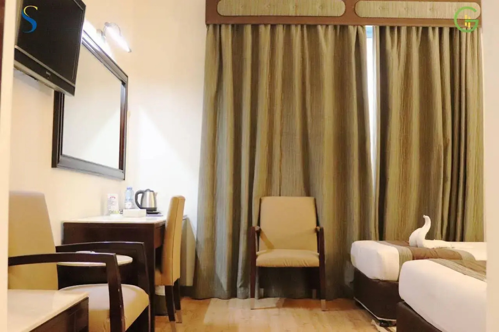 Signature Inn Deira - Free Parking 36