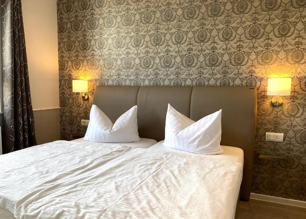 Hotel Zum Hafen - Chambres