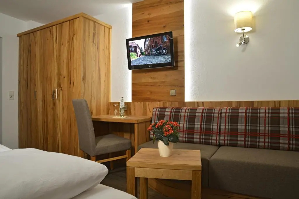 Hotel Edelweiß - Chambres