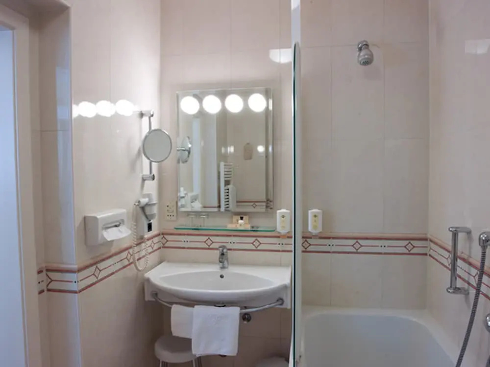 Hotel Kaiserin Elisabeth - Chambres
