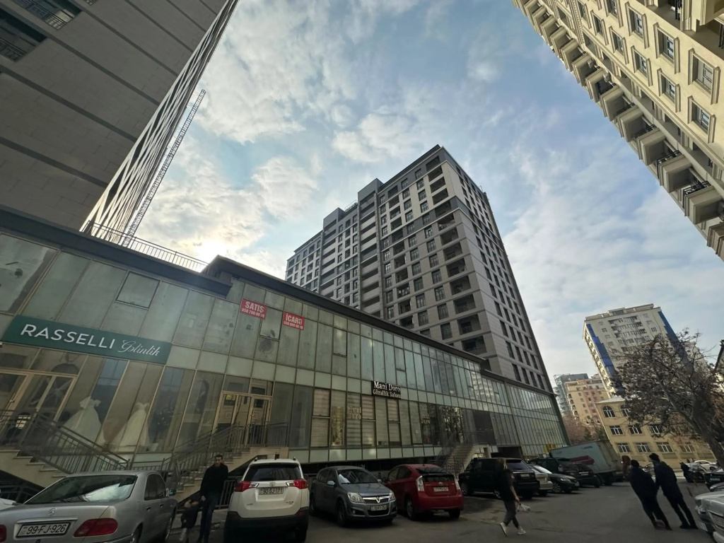 Pilot Heyat Residence Apartments, 28 may