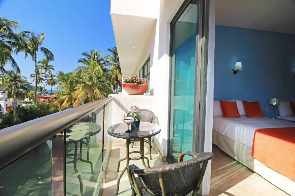 Studio with balcony