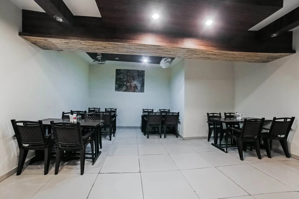 Food & Beverage