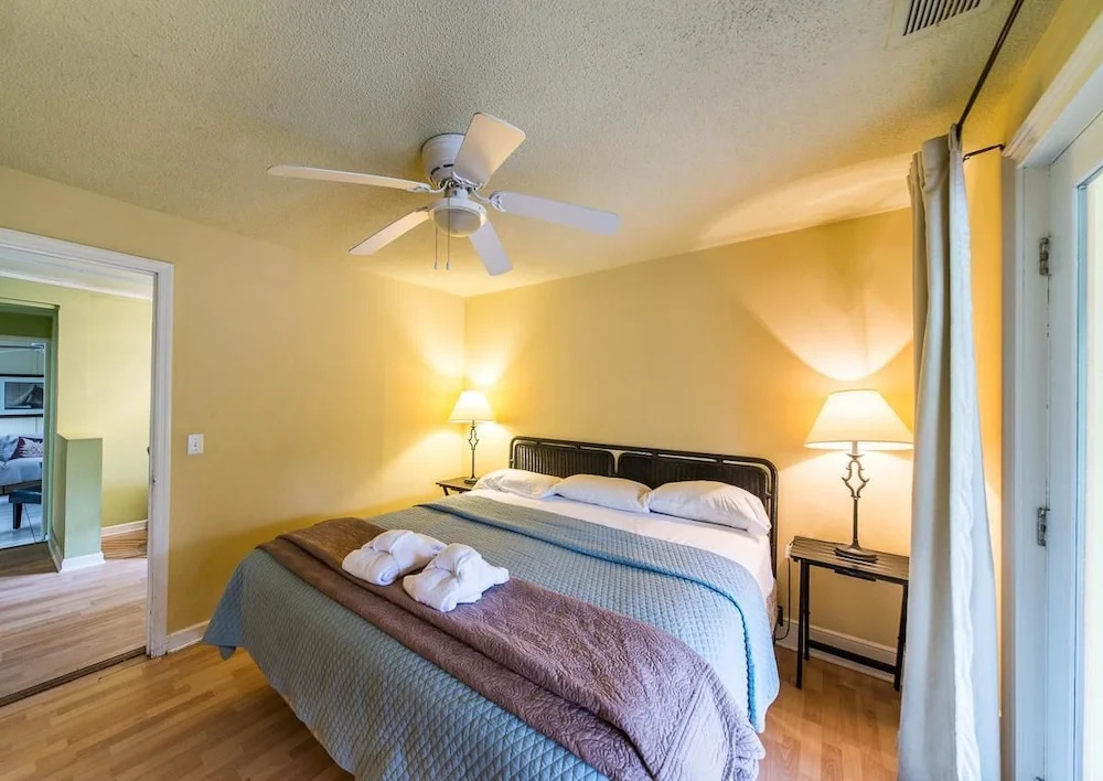 Surf Cottage 2 Bedroom Holiday Home By My Ocean Rentals