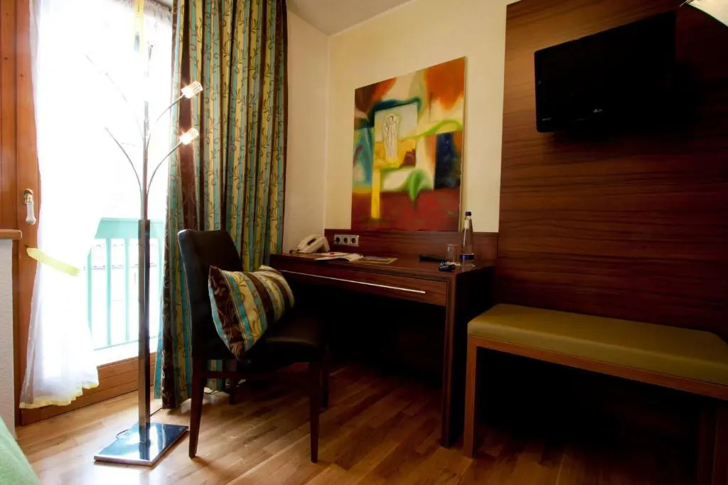 Hotel Burgwirt - Chambres