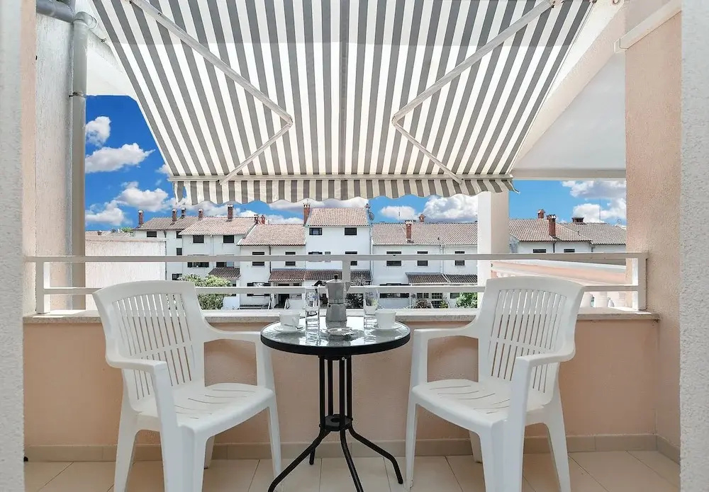 Standard Apartment