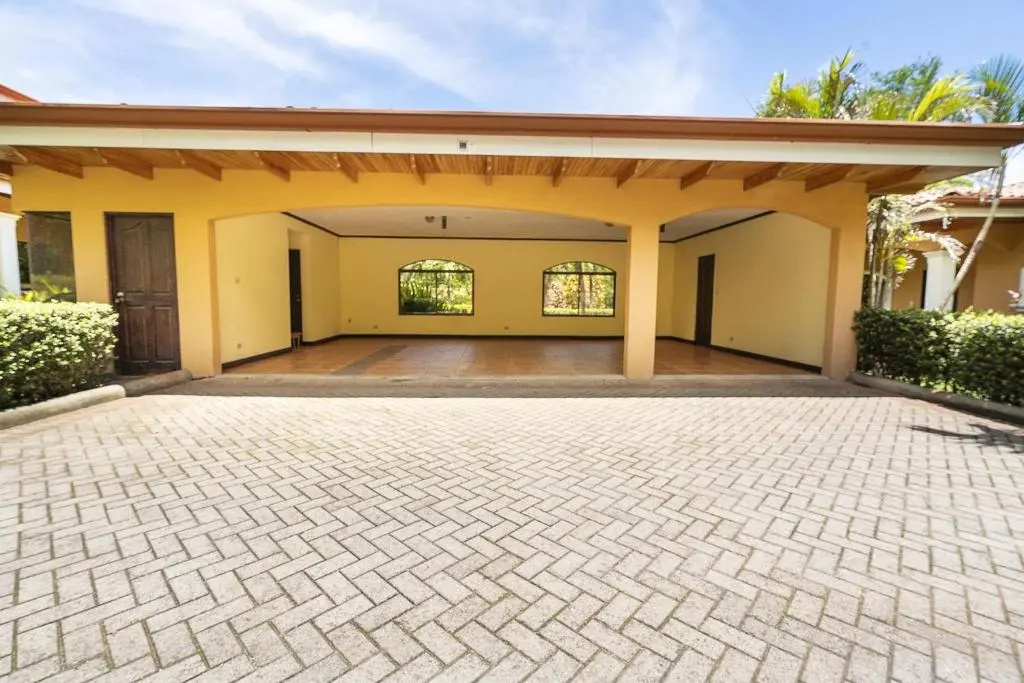 Catalina Cove 3- Spacious 6 Bedroom Loft Home