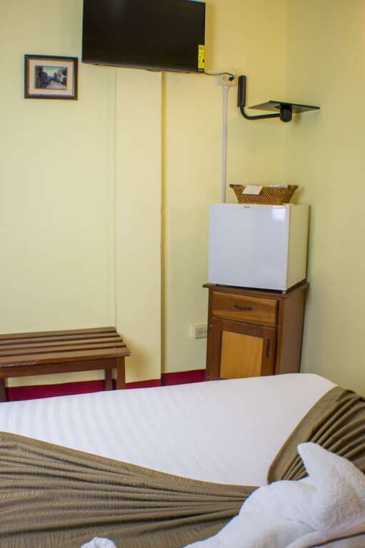 Belcove Hotel by null