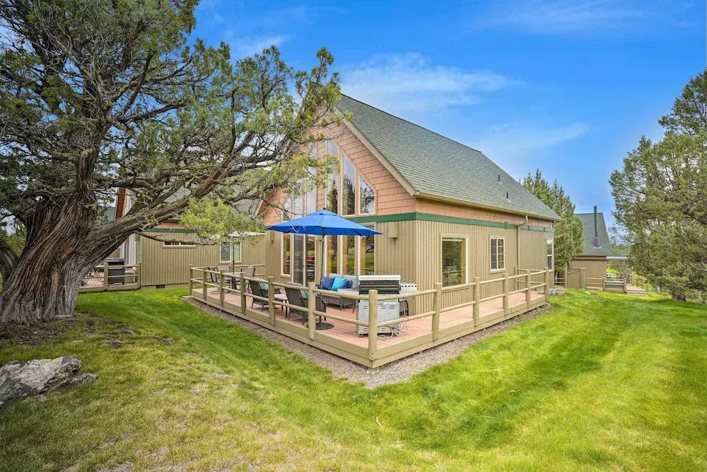 Eagle Crest Retreat w/ Great Wifi & Resort Access!