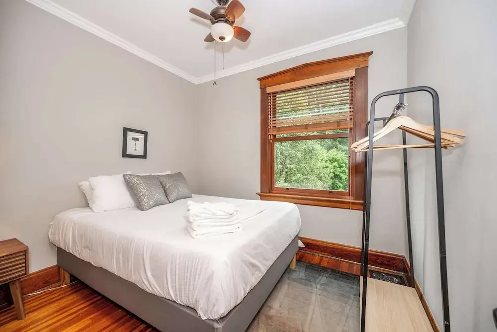 Doctors Retreat w/ Hot Tub — фото 4