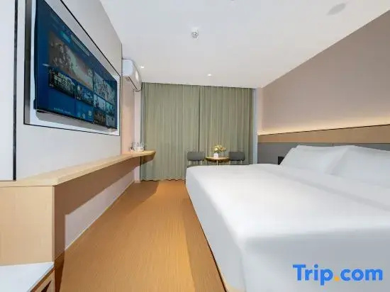 Bed in Dorm