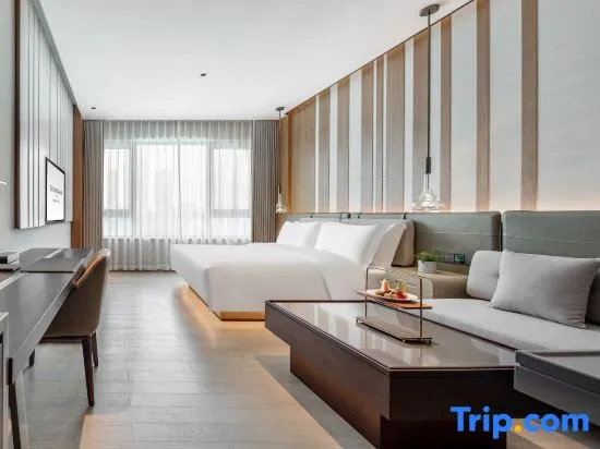 Superior Double room (full double bed)