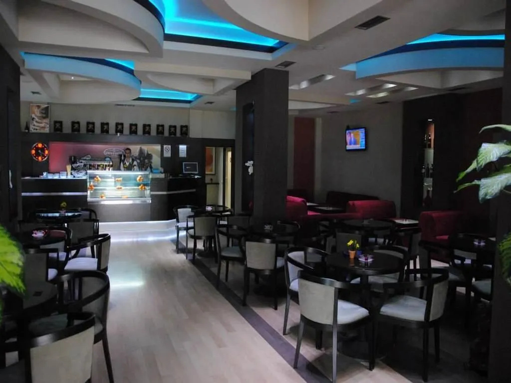 Hotel photo 12