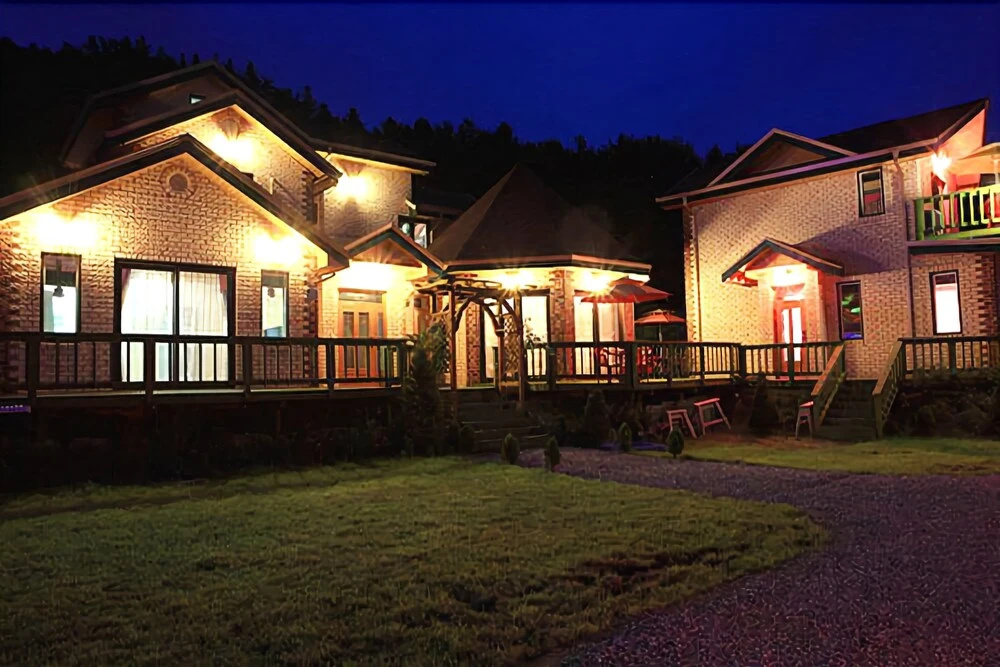 Cheongpyeongmontmartre Pension