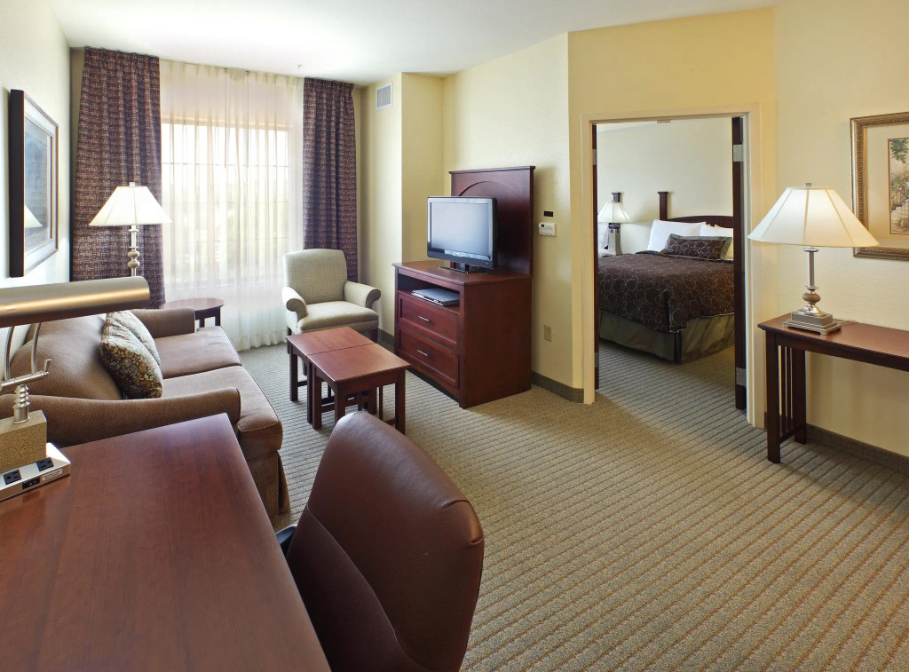 Staybridge Suites Hot Springs by IHG - Chambres
