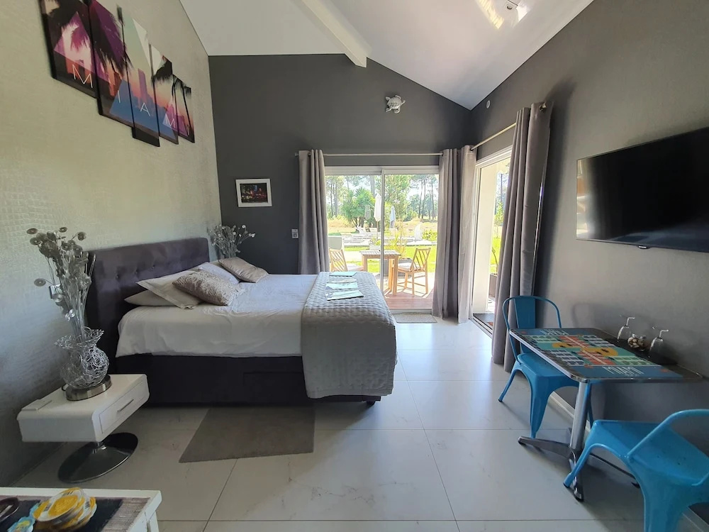 Standard Double room with view (full double bed)