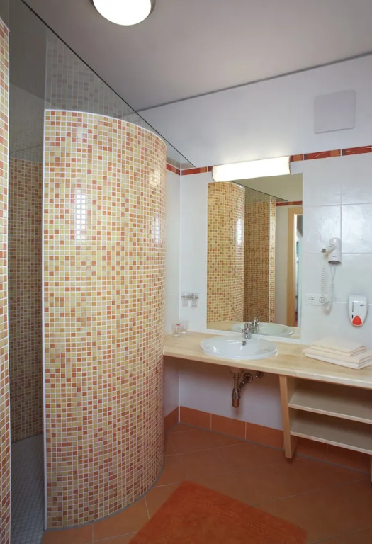 2 Bedrooms Standard Quadruple room