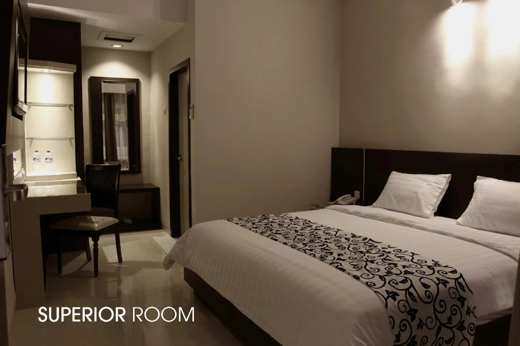 Mega Permata Hotel — 4