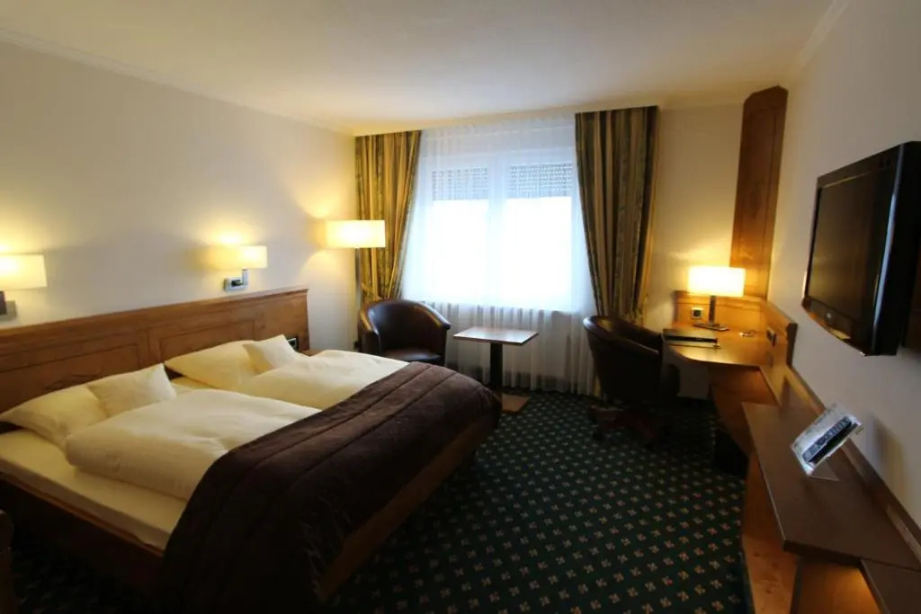Comfort Double room (full double bed)