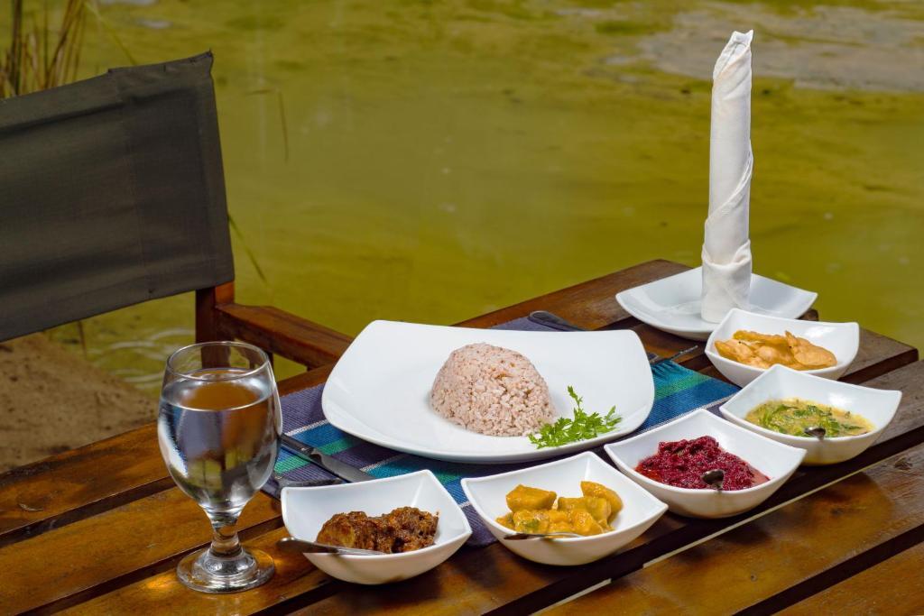 Mahoora Tented Safari Camp - Udawalawe