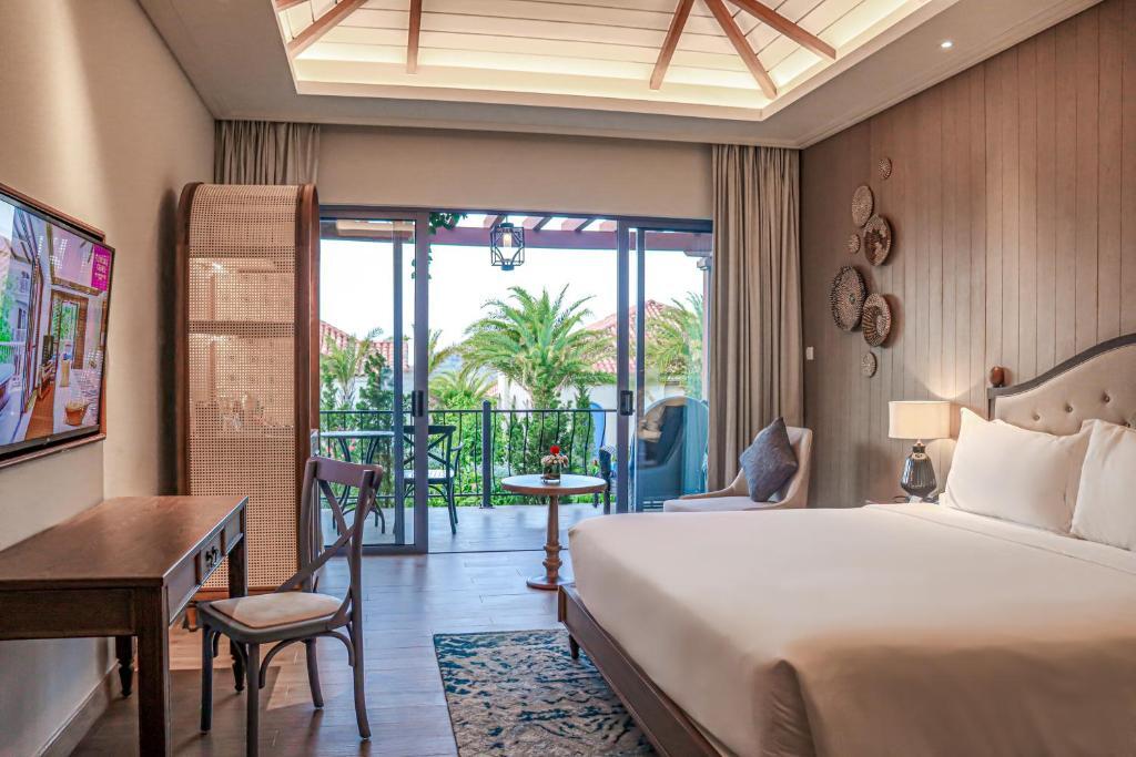Centara Mirage Resort Mui Ne