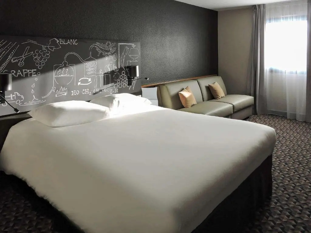 Ibis Styles Cognac - Chambres