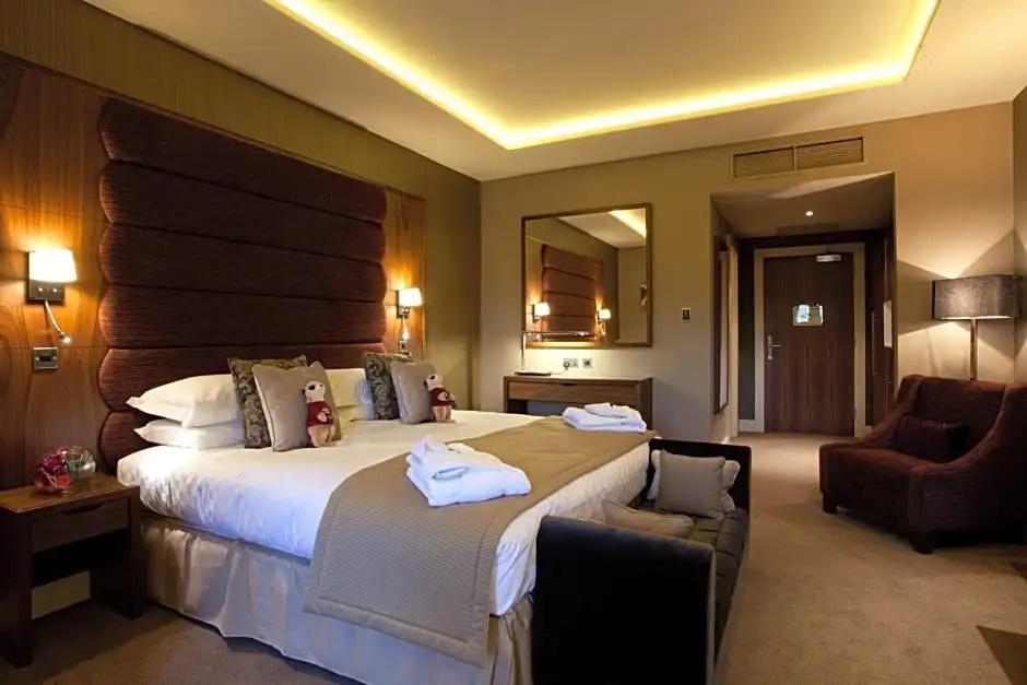 Standard Club room
