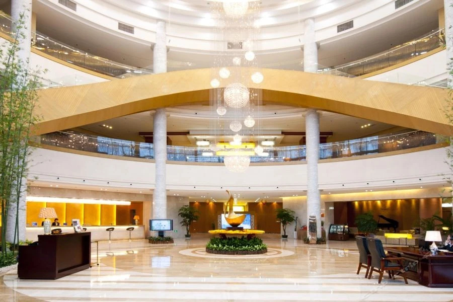Lobby & Reception