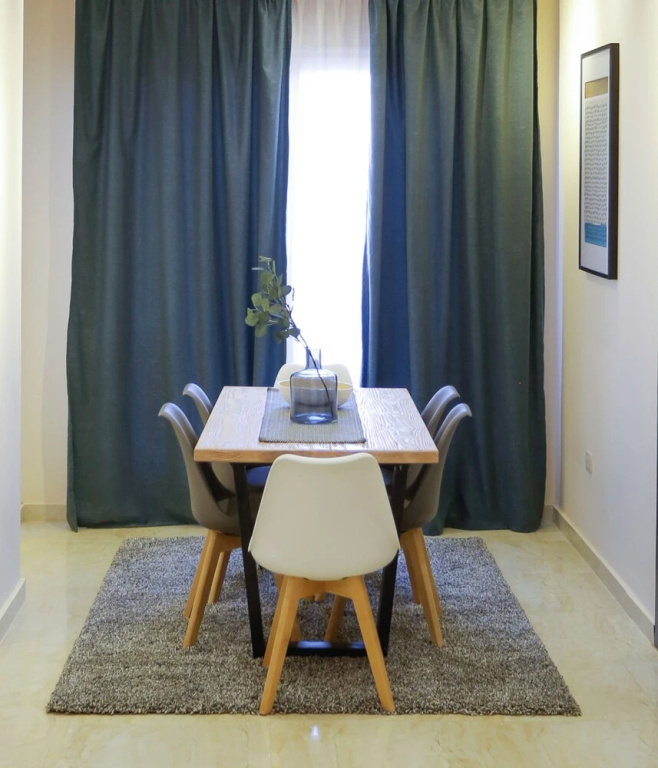 3 Bedrooms Apartment with balcony