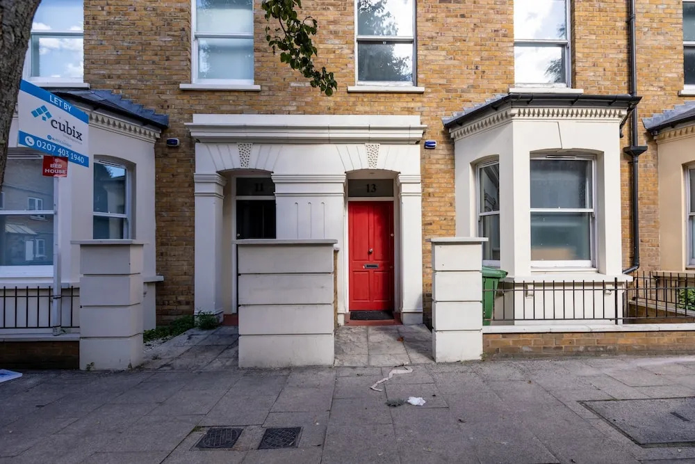 5 Bedroom House in South London