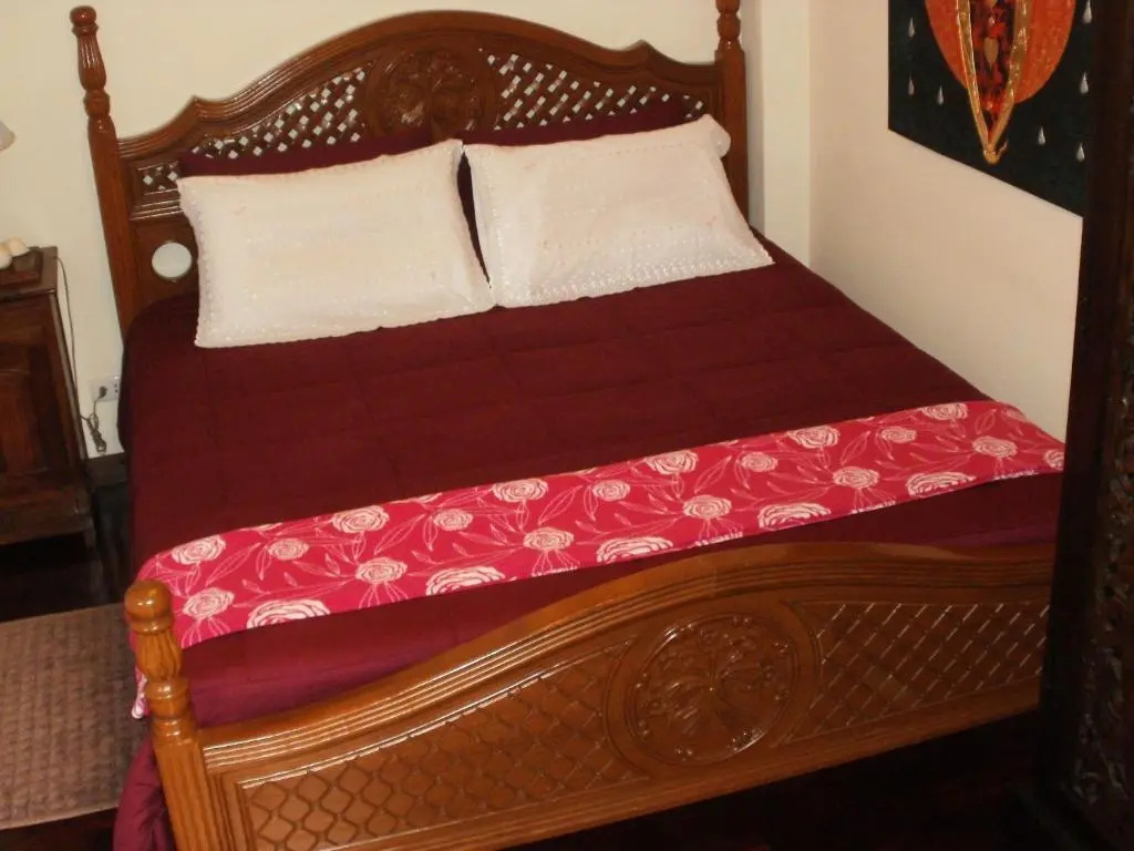 Standard Double room with garden view (full double bed)
