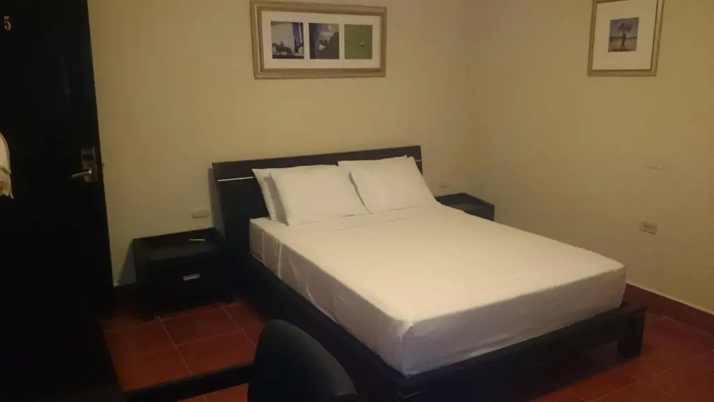 Hotel Los Altos Esteli - Chambres