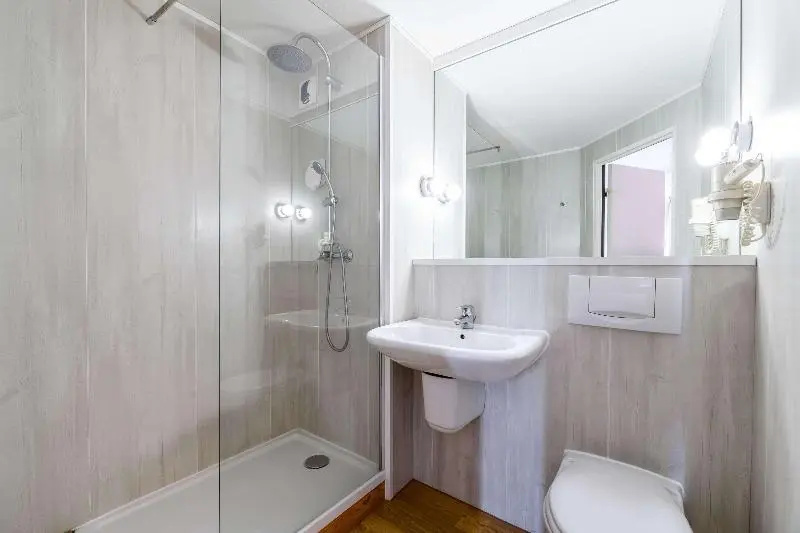 Comfort Hotel Evreux - Chambres