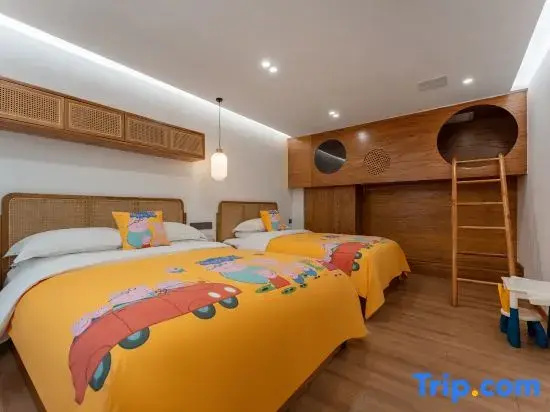 Standard Double Family room (twin beds)