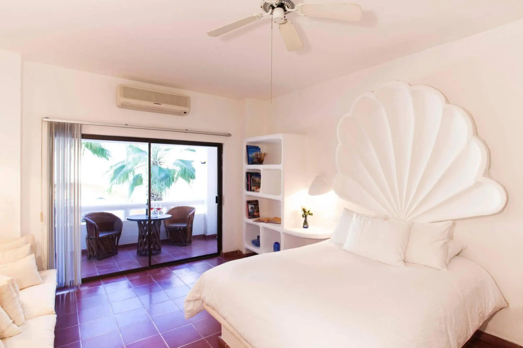 Bahia Hotel & Beach House by null