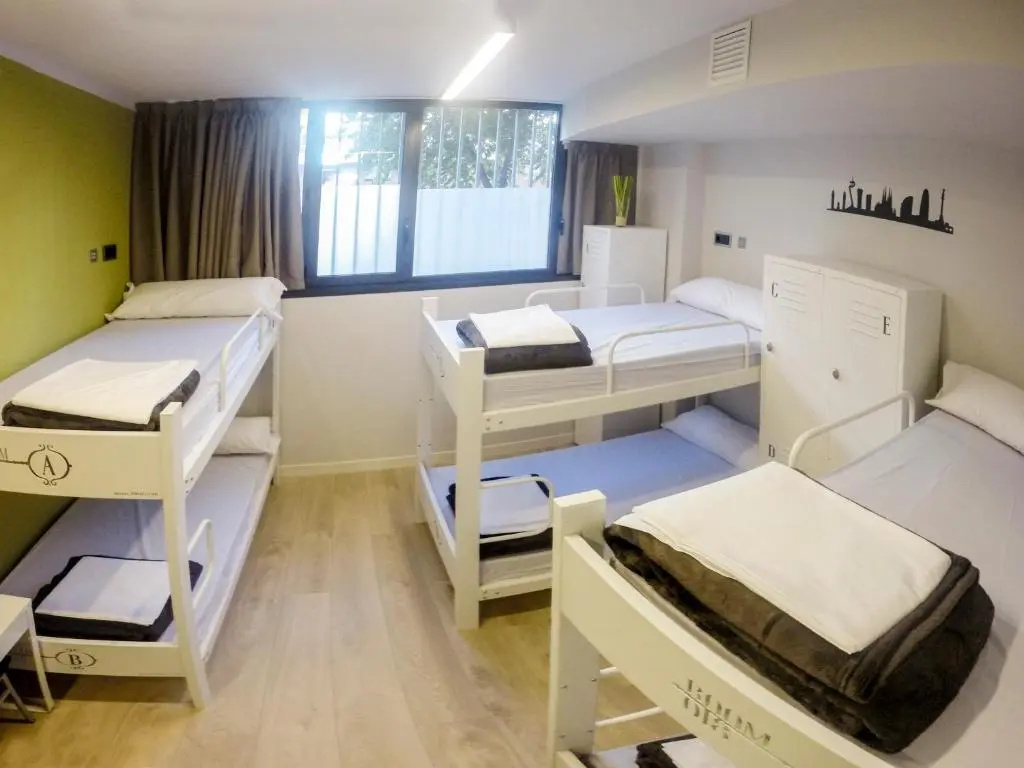 Room 018 Barcelona - Chambres