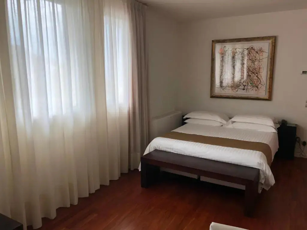Standard Junior Suite