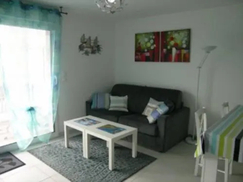 Apartment Appartement moderne et soigné dans résidence de standing