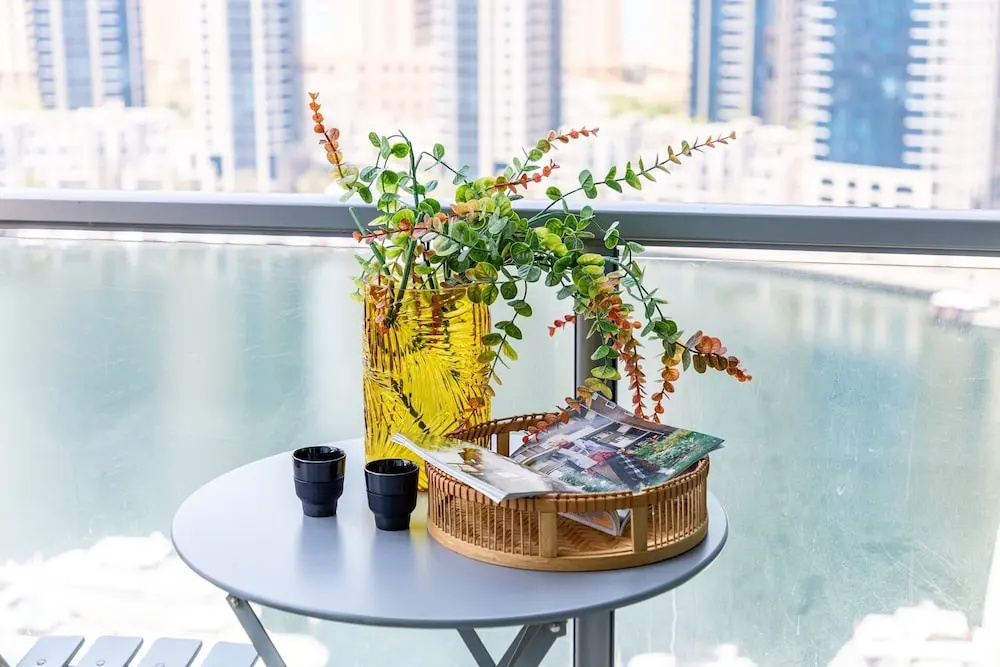 Superior and Upgraded 1BR in Heart of Marina!