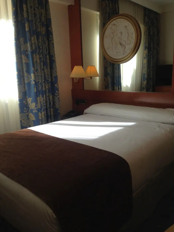 Hotel Los Bracos by Silken - Chambres
