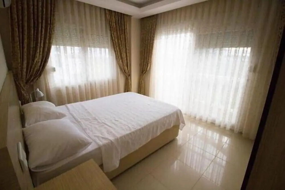 4 Bedrooms Villa with balcony