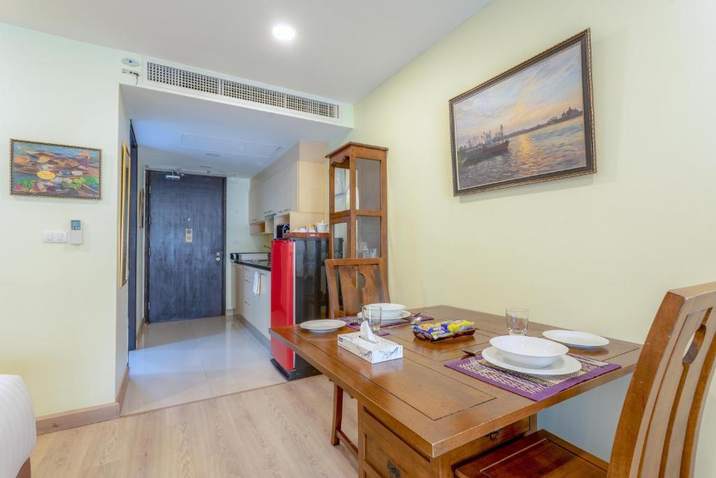 Студия с балконом в Citismart Luxury Apartments